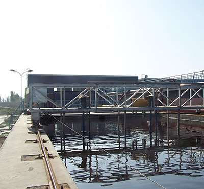 平流式沉淀吸泥機(jī)